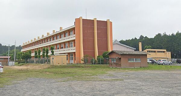 detached 茨城県笠間市吉岡33-18
地図を見る