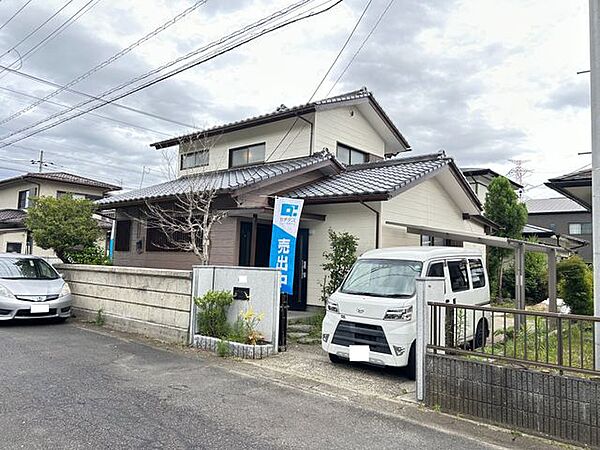 価格には消費税、リフォーム費用を含みます。リフォーム中でもご案内可能。内覧希望の方はお電話ください。【リフォーム中・6/27撮影】
