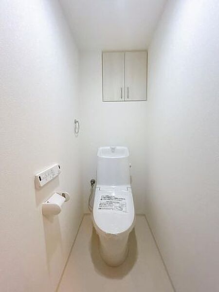 【リフォーム完成】トイレの様子です。クリーニングいたしました
