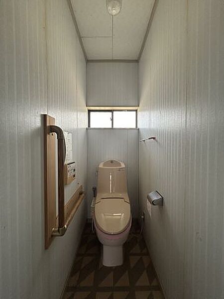 トイレを拡大表示