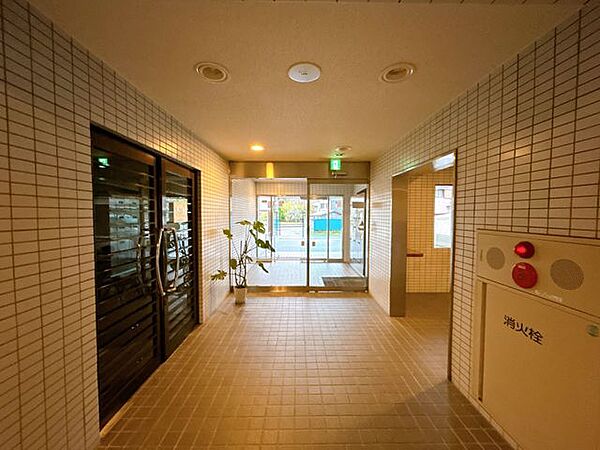 エントランス