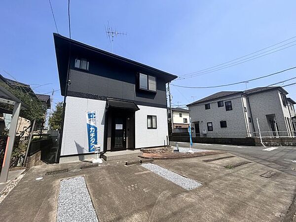 【リフォーム完成】外観別アングルの写真です。