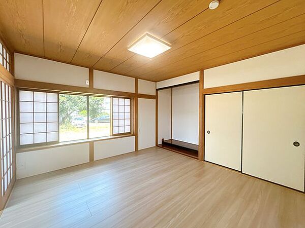 【リフォーム完成】1階和室別アングルの写真です。