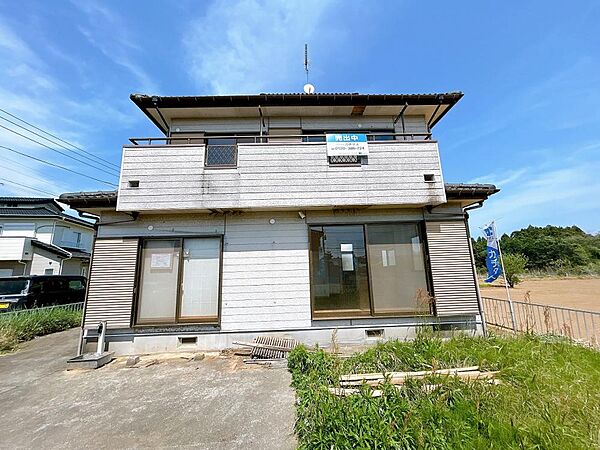 detached 茨城県稲敷市月出里79-9
地図を見る