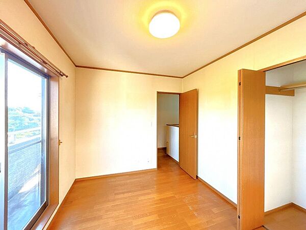 detached 茨城県つくば市谷田部1054-41
地図を見る