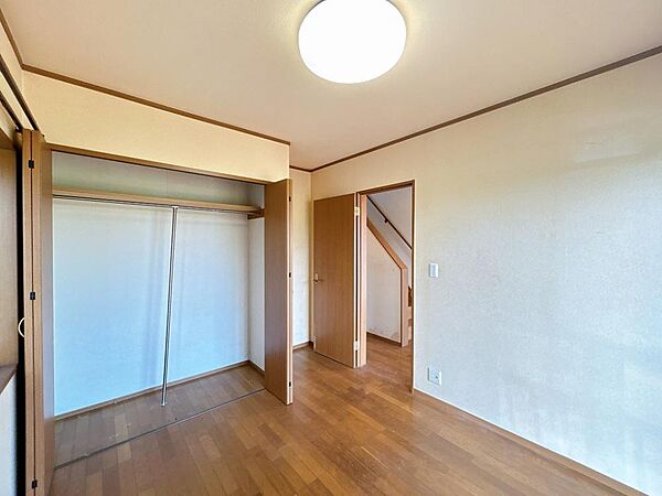detached 茨城県つくば市谷田部1054-41
地図を見る
