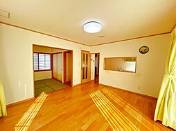 土浦市乙戸南2丁目　戸建て 4LDKのリビング/ダイニング