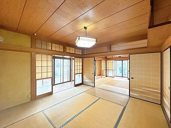 室内