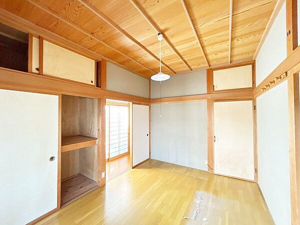 洋室を拡大表示