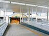 周辺：土浦駅(JR東日本 常磐線) 土浦駅まで9100ｍ（車約23分）。常磐線で都内へ通勤や通学にも利用できる駅です。住宅から約230mの南平台西停留所よりバスにてアクセス可能です。 9270m