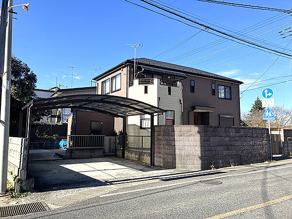 detached 茨城県常総市水海道橋本町3320-3
地図を見る