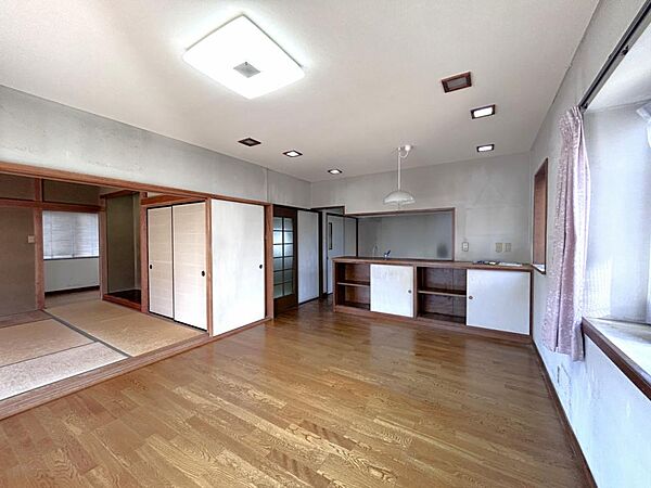 detached 茨城県下妻市砂沼新田3-12
地図を見る