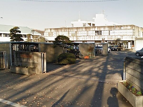 detached 茨城県下妻市本宿町2丁目68-2
地図を見る