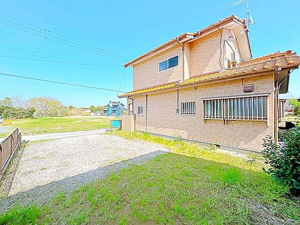 【リフォーム中8/17更新】外観写真です。外壁は塗装致します。外壁屋根が変化するとお家の見栄えもよくなりますね。10～15年に一度のメンテナンスをおすすめしております。