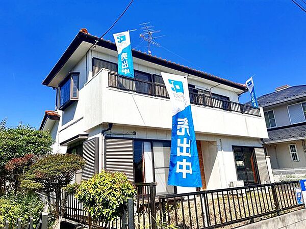【住宅ローン減税対象】価格には消費税、リフォーム費用を含みます。外壁塗装によりきれいに生まれ変わります。リフォーム中でもご案内可能ですので、内覧希望の方は前日までにお電話ください。