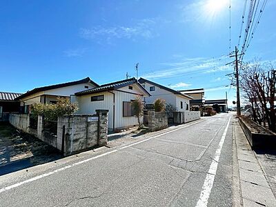 外観:価格には消費税を含みます。自社物件につき随時ご案内可能。内覧希望の方はお電話ください。 外観:価格には消費税を含みます。自社物件につき随時ご案内可能。内覧希望の方はお電話ください。