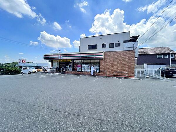 セブンイレブン渋川折原店 徒歩36分。 2850m