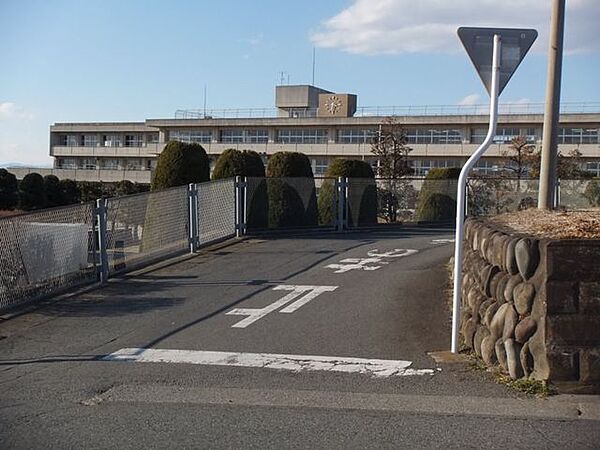 渋川市立橘小学校 【小学校】橘小学校まで約1080ｍ（徒歩14分）。