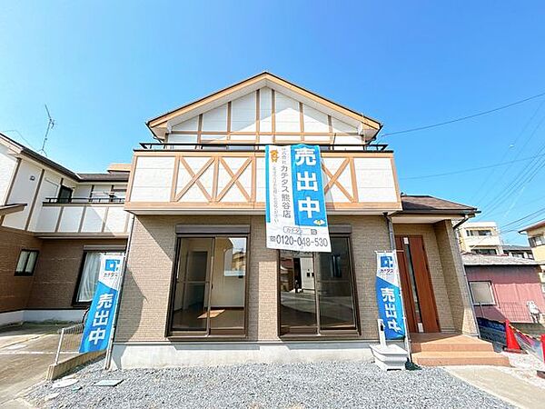 【外構工事完了】二方角地で日差しもたくさん入ってきて気持ちよさそうですね。