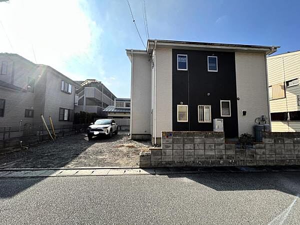 外観：319000010702