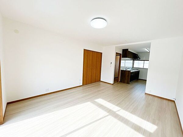 【リフォーム済み・LDK】