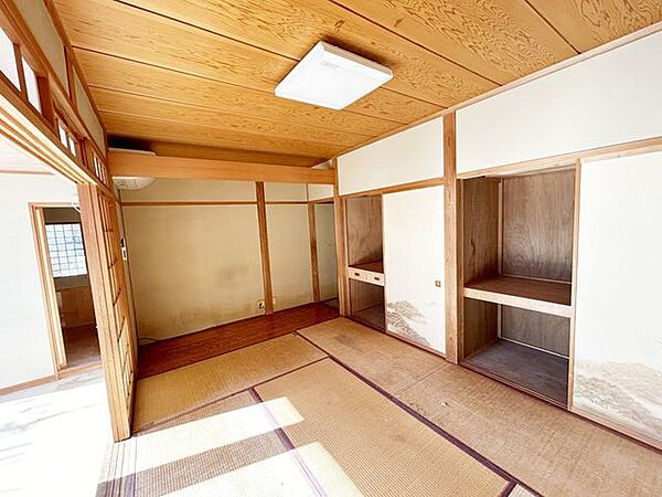 【1F・和室→洋間へ】和室部分は洋間へリフォームします！壁掛けテレビ設置可能なスペースも新設予定です。