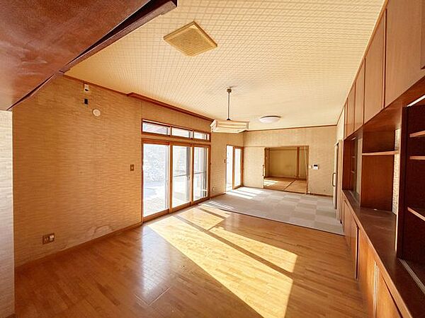 室内