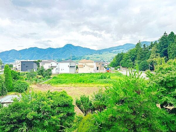 2階からの眺望になります。