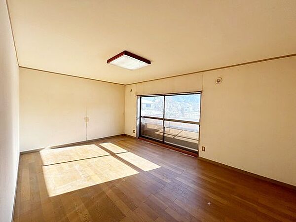 【2F・南東洋室】