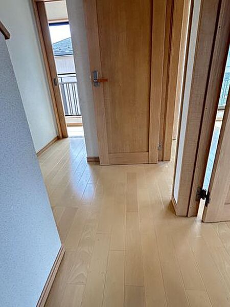 【2階廊下】