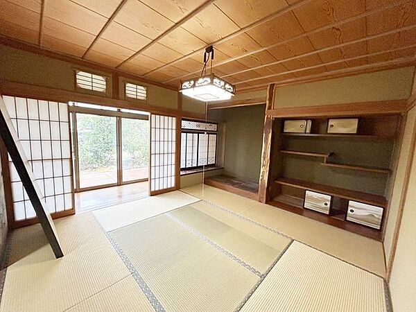 和室続き間のお写真です。内装リフォーム行います。