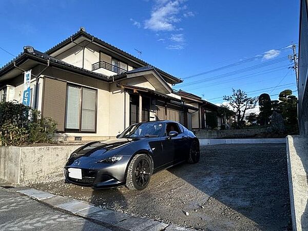 【駐車場別角度】駐車場別角度からの写真です。
