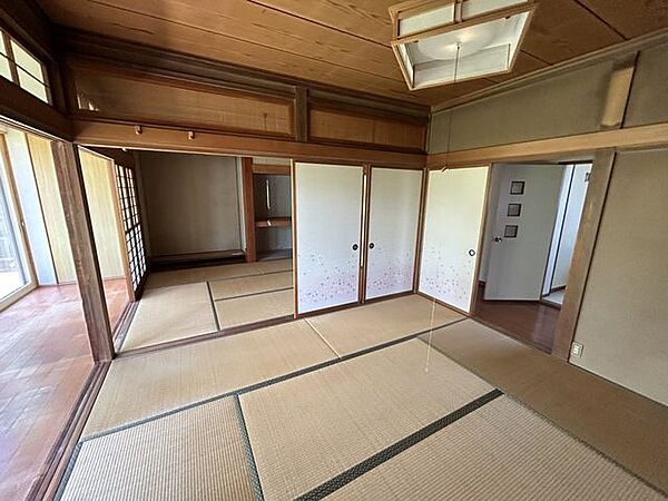 1階和室はLDKへ間取り変更いたします。