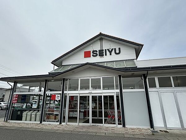 SEIYU西尾張部店まで約800ｍ