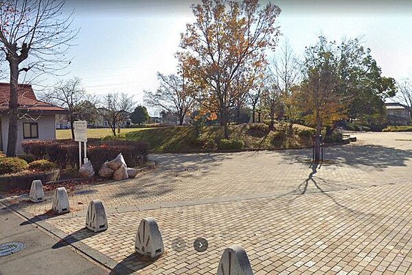 【周辺情報・公園】緑ヶ丘公園まで1110m(徒歩14分)。