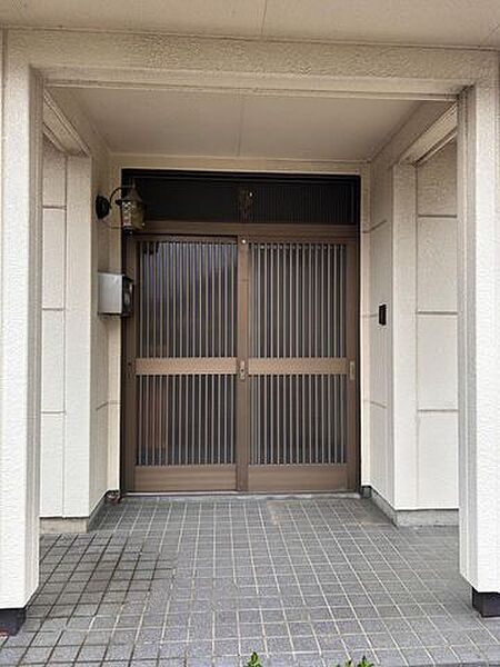 【玄関】