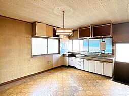 伊那市東春近　戸建て 5LDKのリビング/ダイニング