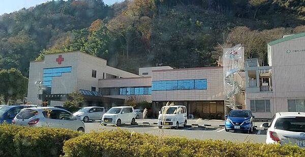伊豆市立天城 【周辺環境　病院】伊豆赤十字病院まで約3900ｍ 1900m