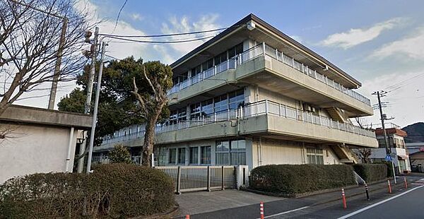沼津市立大平小学校 大平小学校まで徒歩7分。 490m