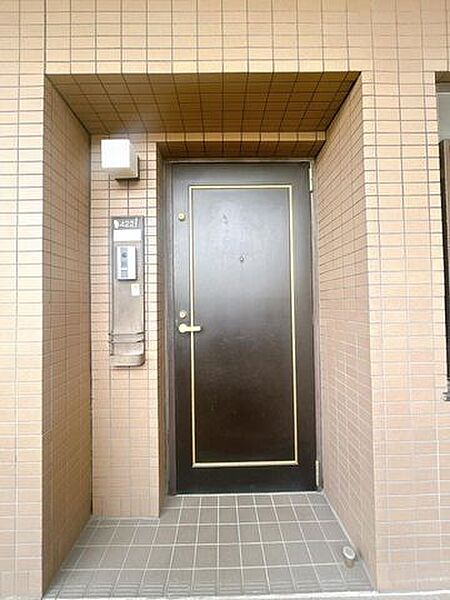 【玄関外部】