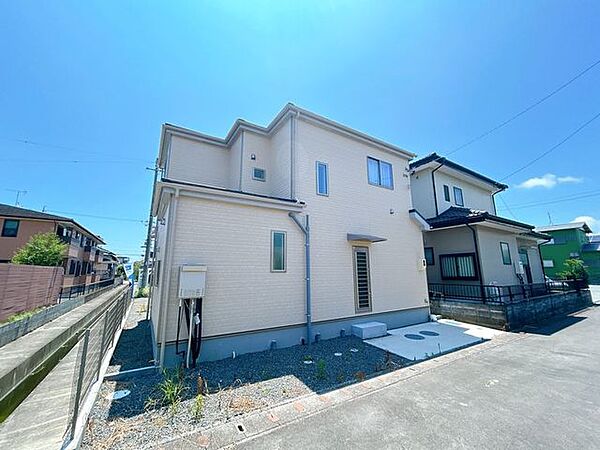 【現況販売/外観】建物裏側です。