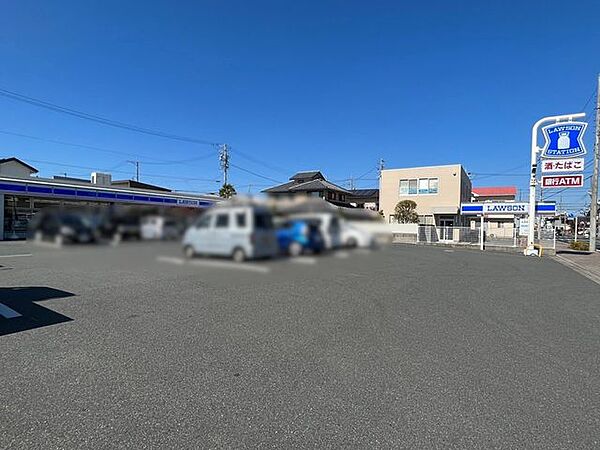セブンイレブン浜松西浅田1丁目店 【近隣/コンビニ】ローソン浜松南浅田店様まで約400m（徒歩5分/車1分） 500m