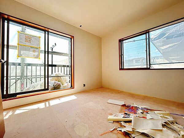 【リフォーム中/2階和室→洋室】元々は和室ですが、畳を撤去して洋室に変更いたします。