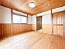 室内：【リフォーム済/3階洋室8帖】照明交換を行いました。ウォークインクローゼット付きのお部屋です。