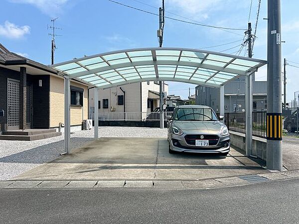 【駐車スペース】