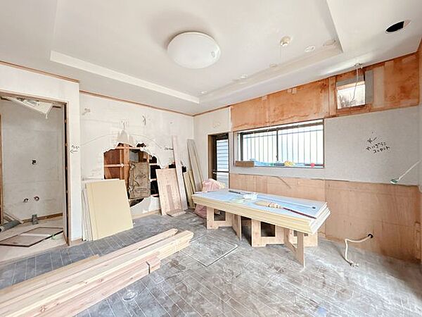 【リフォーム中】キッチン　キッチンは新品に交換予定です。