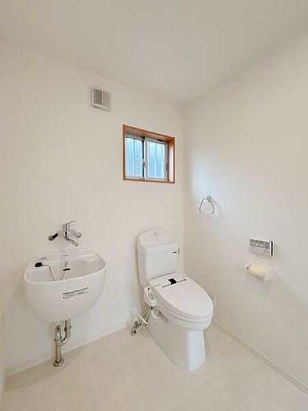 【リフォーム後】トイレです。