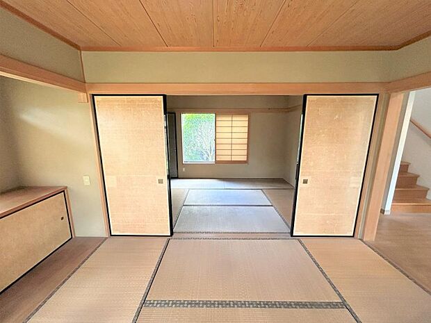【リフォーム中】1階和室写真です。畳の表替え、クロス張替を行います。