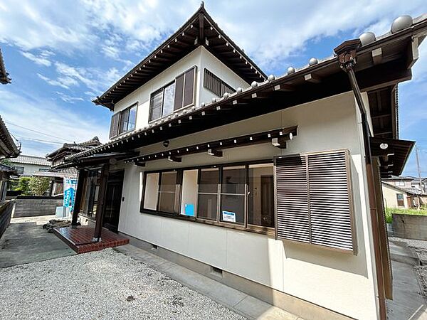 【リフォーム済】外壁は塗装を行いました。耐久性を高め、建物を守ります。