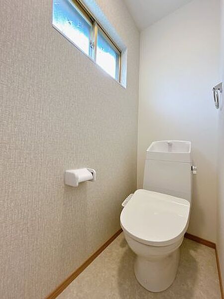 【リフォーム済】トイレは新品に交換しました。